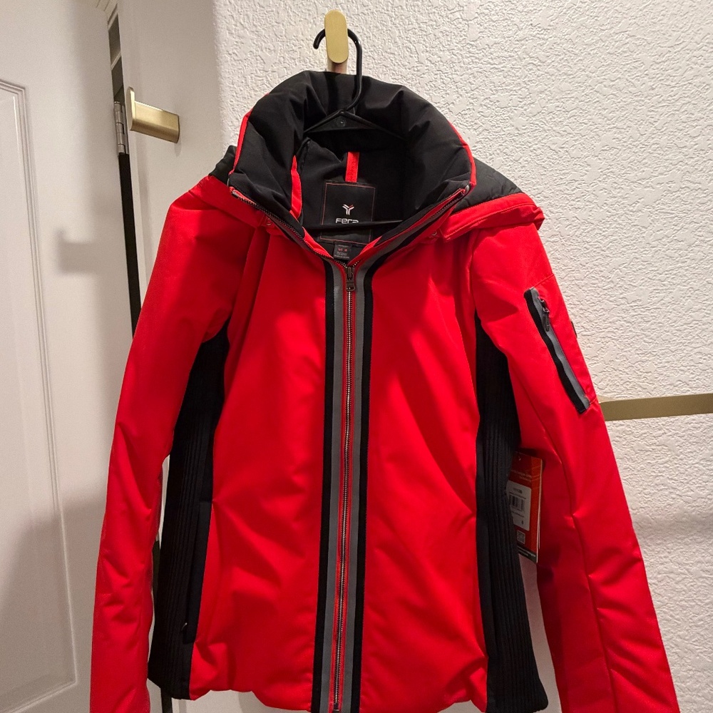 FERA Danielle III Insulated Ski Jacket - Women's size 8